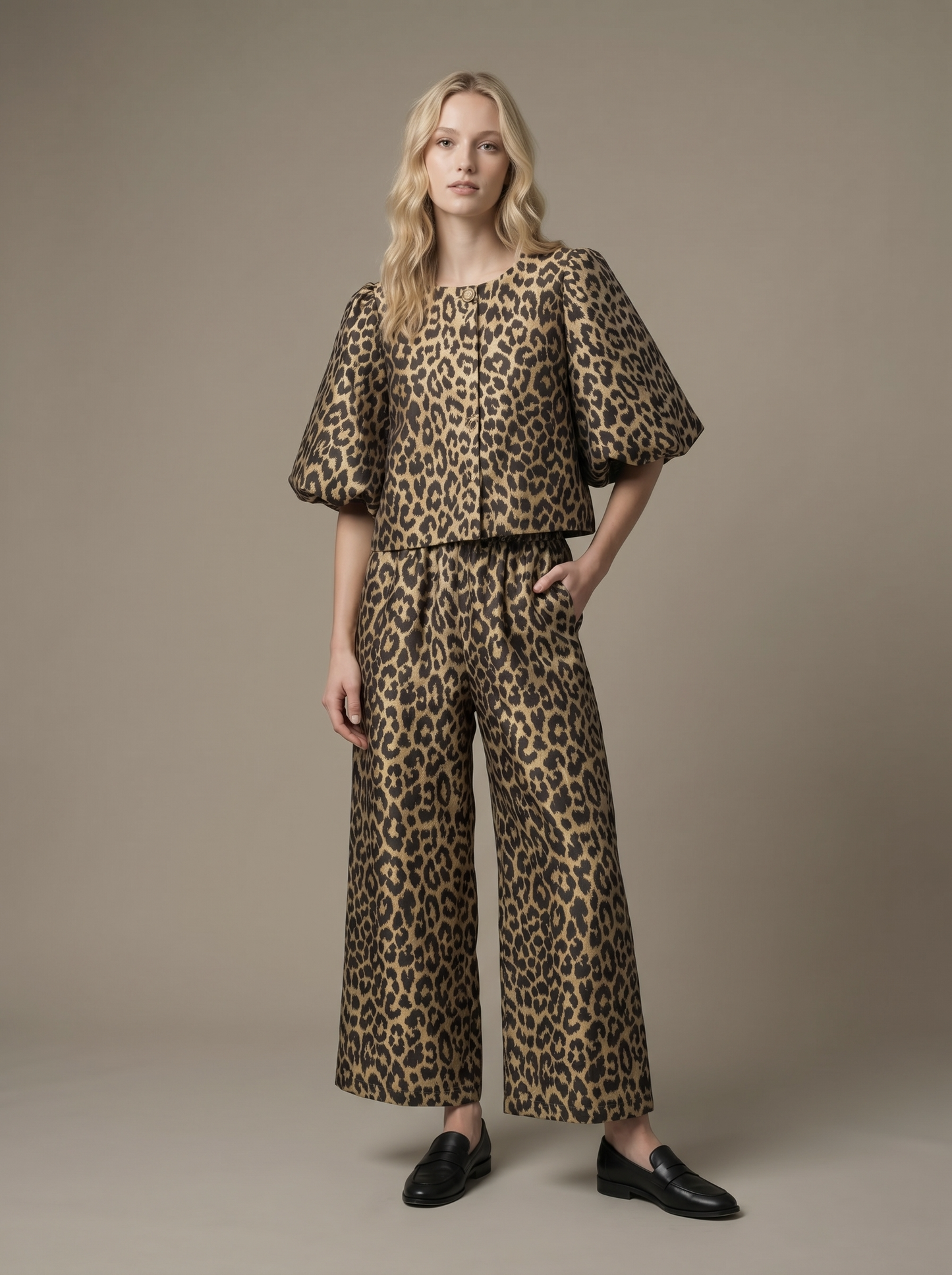T4486 Leopard Balloon Sleeve Cropped Jacket