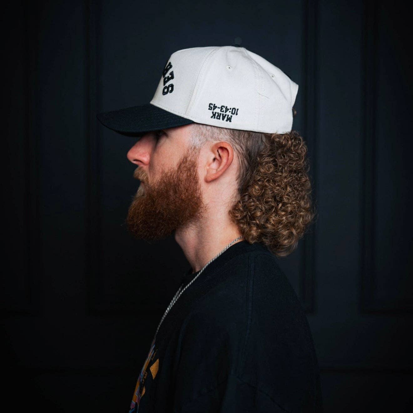 SERVANT Upside Down Kingdom Snapback - Beige